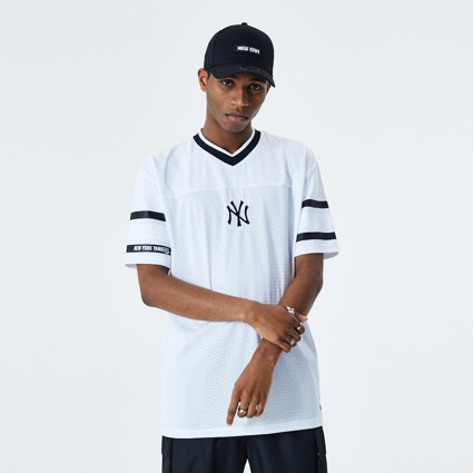 New Era New York Yankees Oversized Mesh T-Shirt in Black