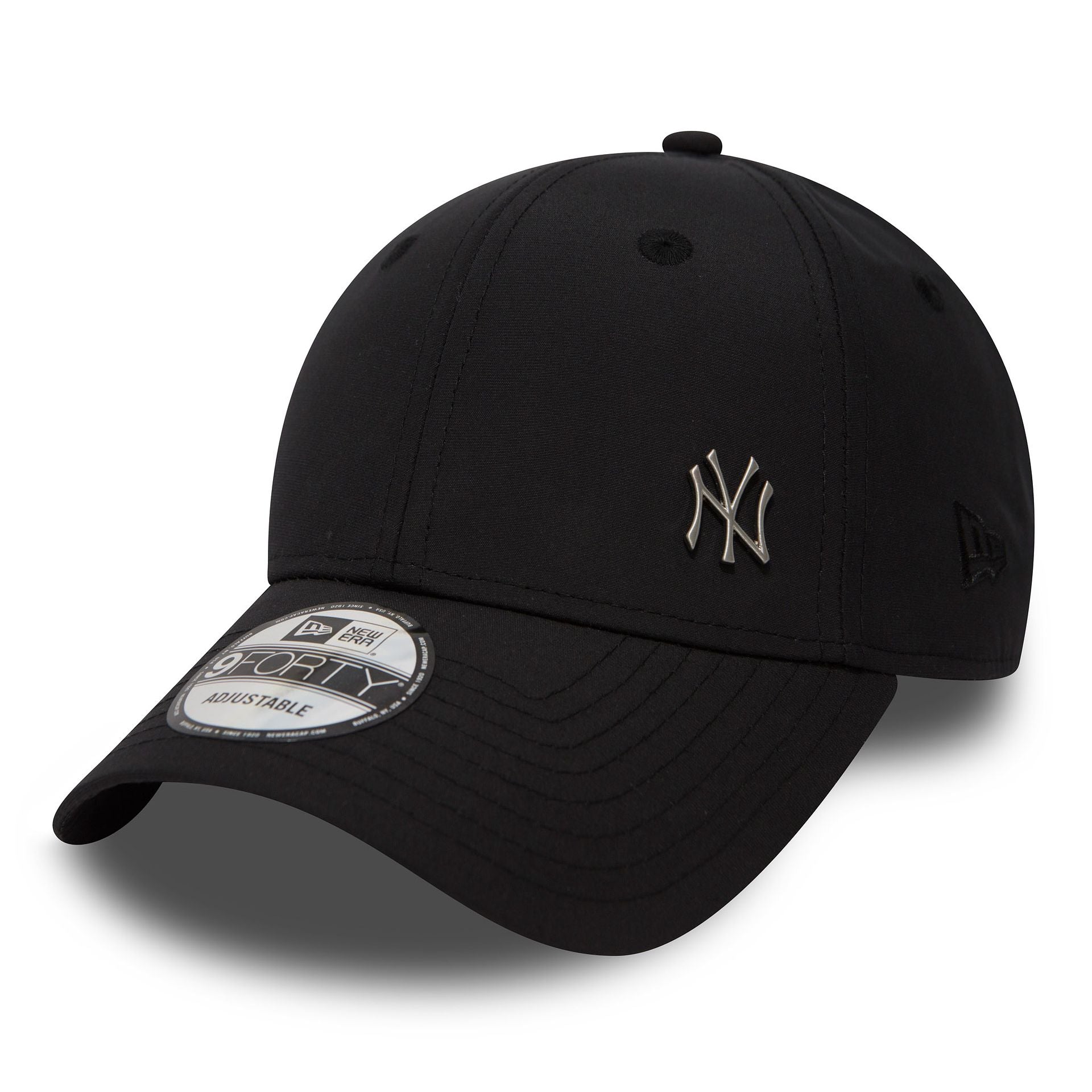 This is a New York Yankees Flawless Black 9FORTY Cap 1