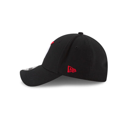 This is a Portland Trail Blazers The League Black 9FORTY Cap 4