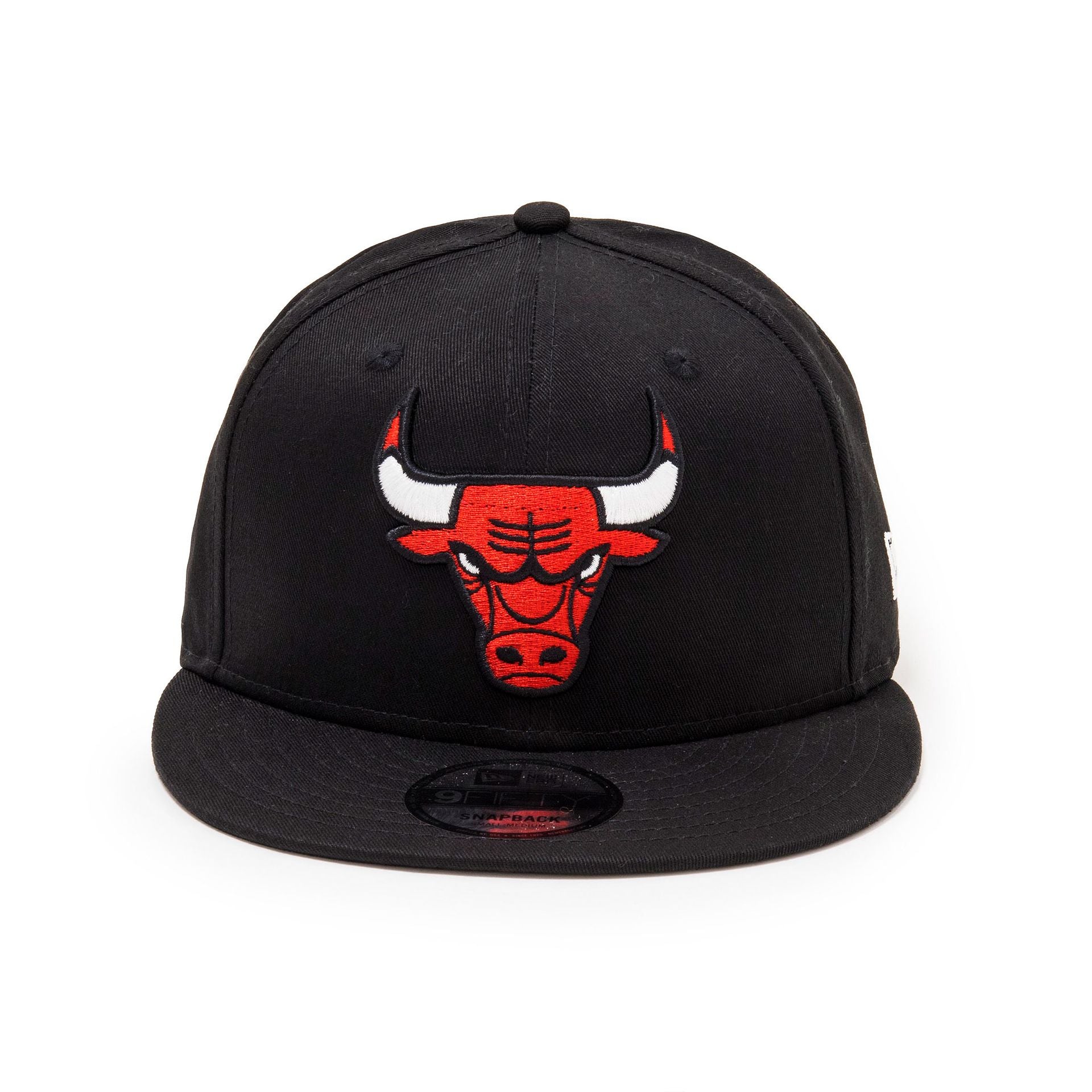 This is a Chicago Bulls Logo Black 9FIFTY Cap 1