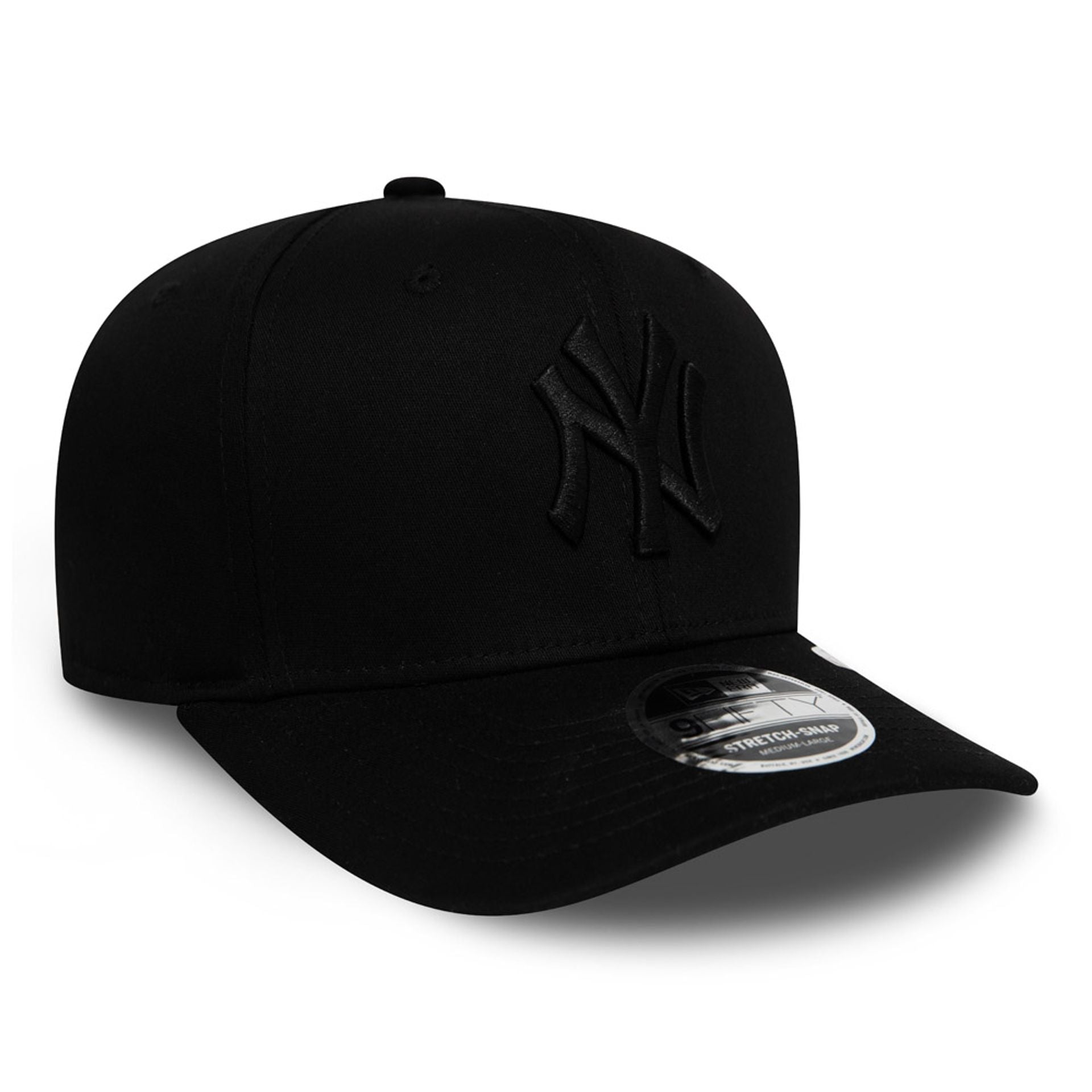 This is a New York Yankees Tonal Black 9FIFTY Stretch Snap Cap 3