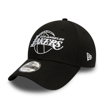 This is a LA Lakers Essential Outline Black 9FORTY Cap 1