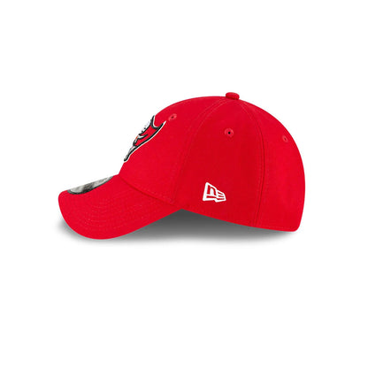 This is a Tampa Bay Buccaneers Red 9FORTY Cap 4