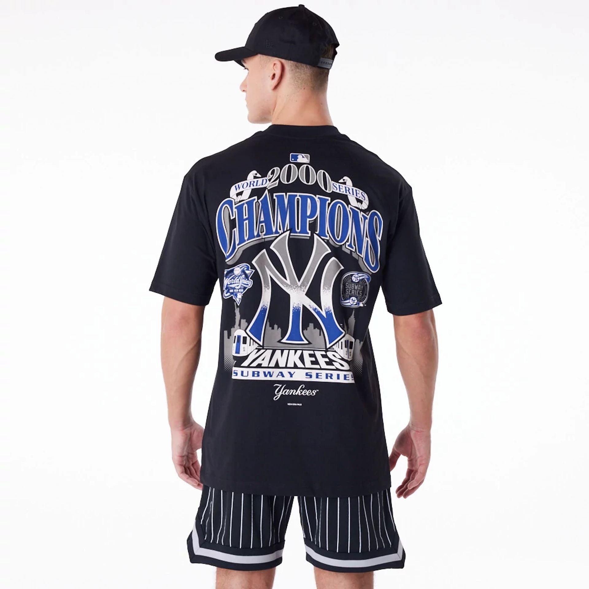 The Male model is wearing New York Yankees New Era Australia Black Oversized T-Shirt 6