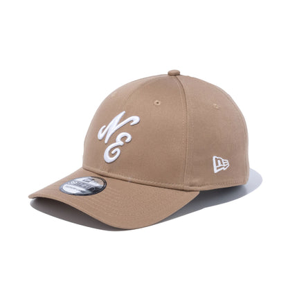 This is a New Era Japan Classic Logo Brown 39THIRTY Stretch Fit Cap 1