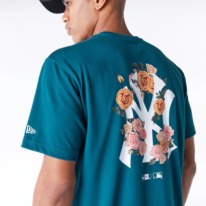 The Male model is wearing New York Yankees MLB Flower New Era Korea Dark Green T-Shirt 5