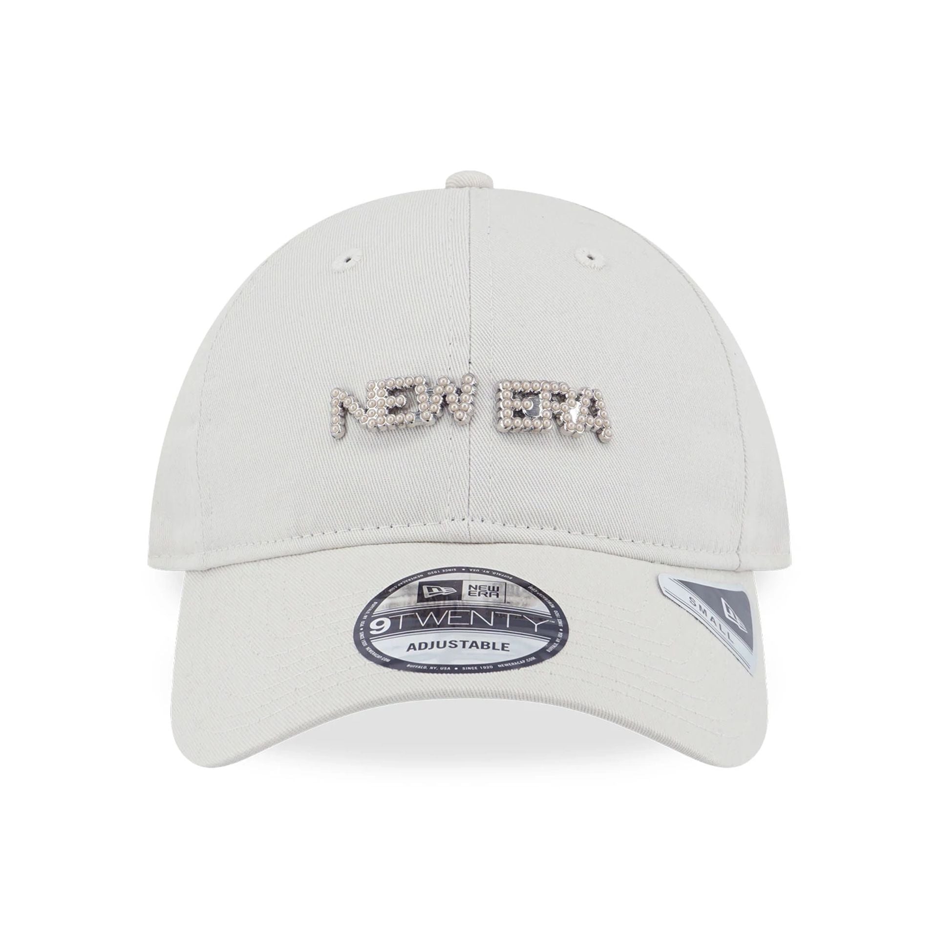 This is a New Era Savor The Moment White 9TWENTY Adjustable Cap 2