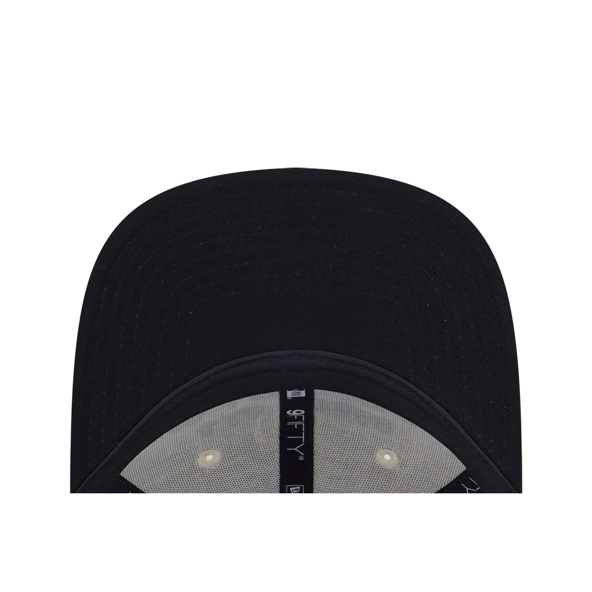 This is a Las Vegas Raiders Pre-curved League Retro Cream 9FIFTY Original Fit Snapback Cap 3