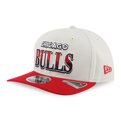 This is a Chicago Bulls Pre-curved League Retro Cream 9FIFTY Original Fit Snapback Cap 1