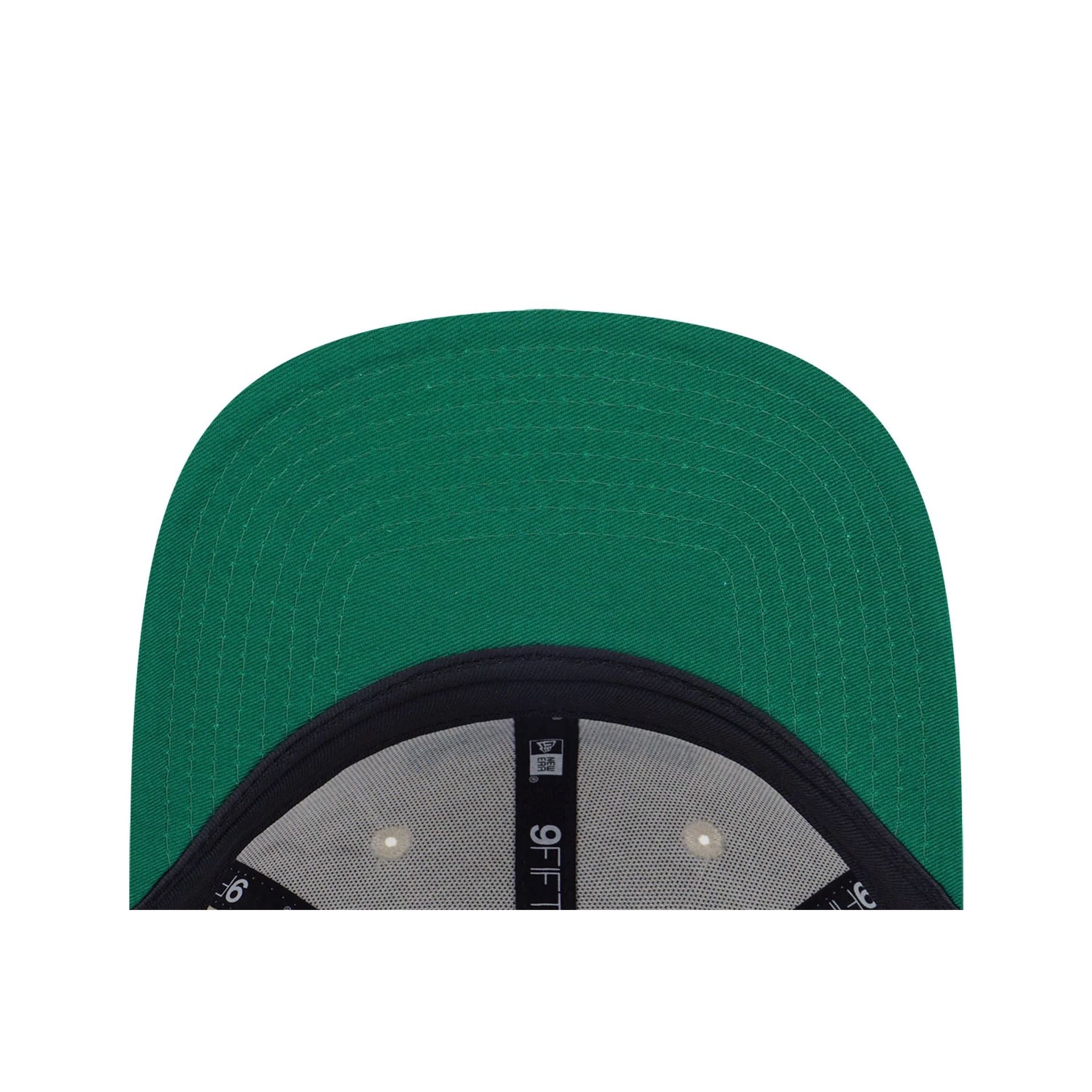 This is a Boston Celtics Pre-curved League Retro Cream 9FIFTY Original Fit Snapback Cap 3