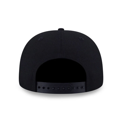 This is a New York Yankees Savor The Moment Black 9FIFTY Snapback Cap 4