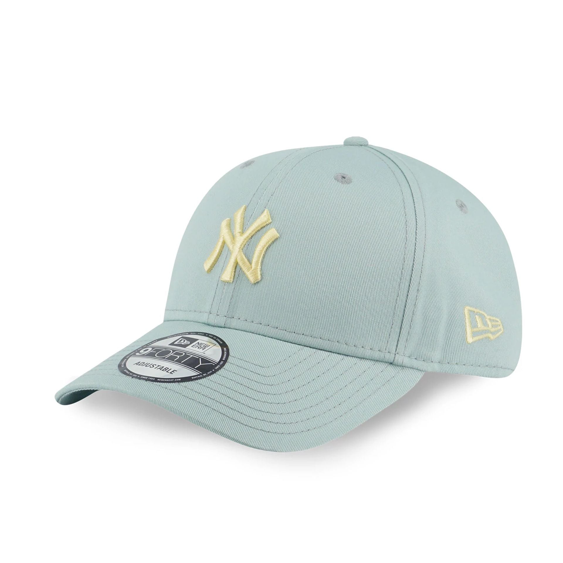 This is a New York Yankees Colour Era Turquoise 9FORTY Adjustable Cap 1