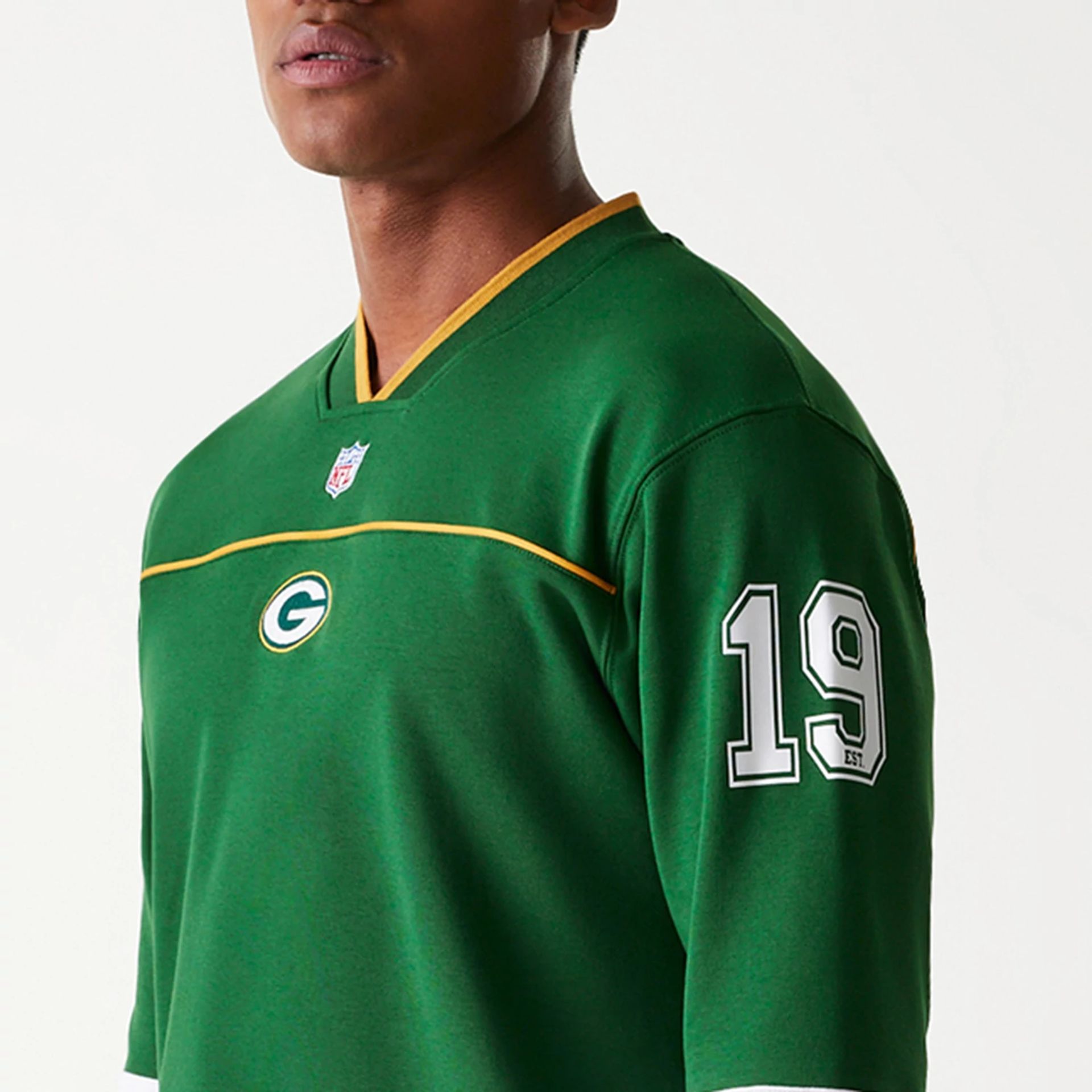 The Male model is wearing Green Bay Packers Korea Green Long Sleeve T-Shirt 6