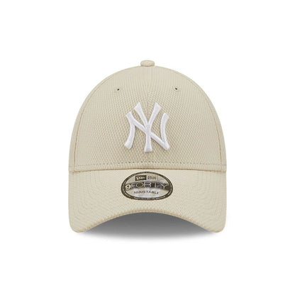 This is a New York Yankees Diamond Era Stone 9FORTY Cap 2