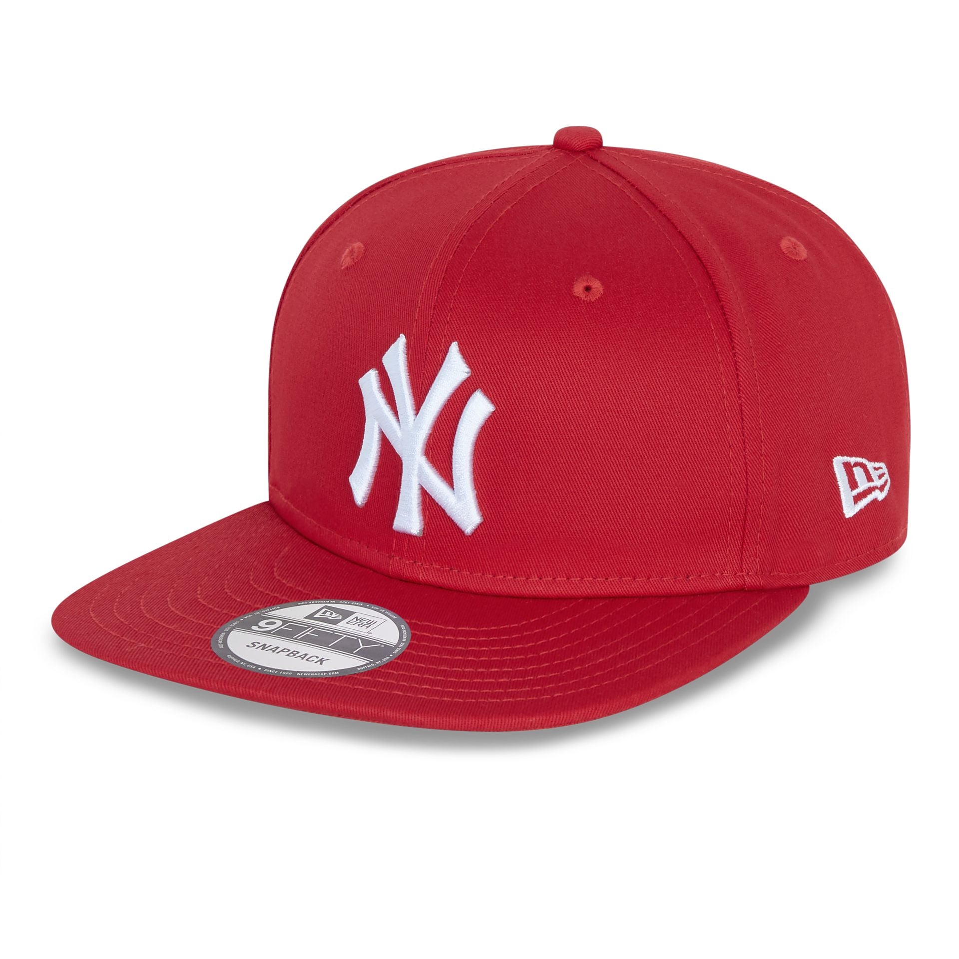 This is a New York Yankees MLB Essential Red 9FIFTY Cap 1