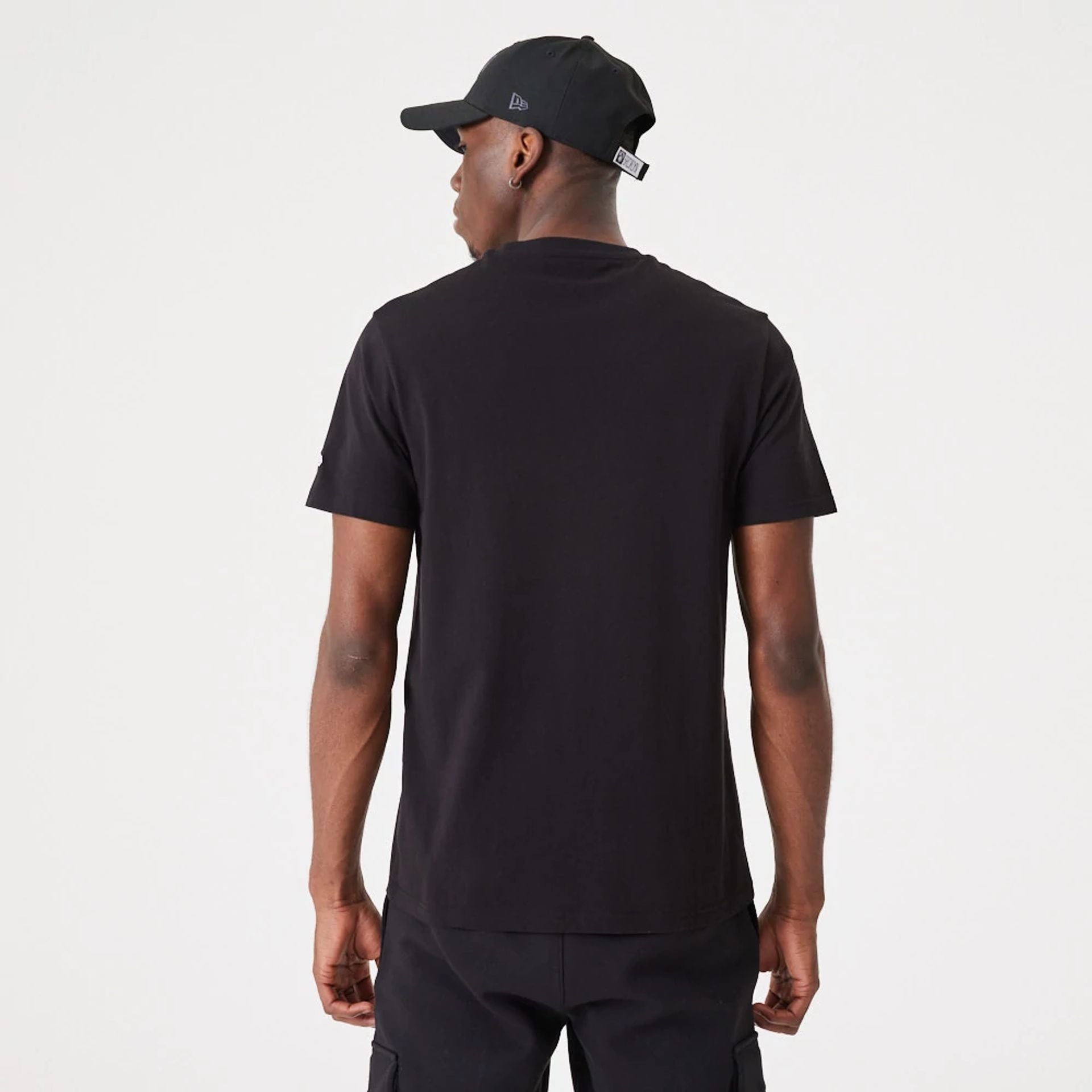 The Male model is wearing Brooklyn Nets NBA Script Black T-Shirt 5