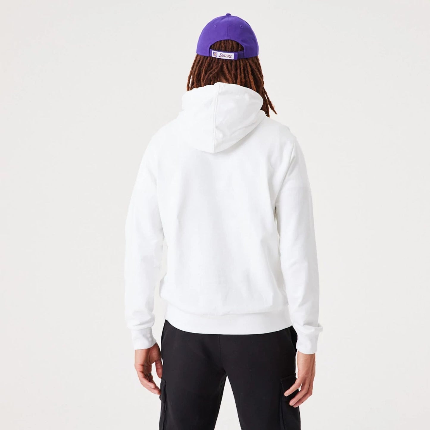 The Male model is wearing LA Lakers NBA Drip Logo White Pullover Hoodie 2