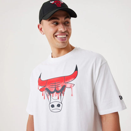 The Male model is wearing Chicago NBA Drip Logo Bulls White T-Shirt 2