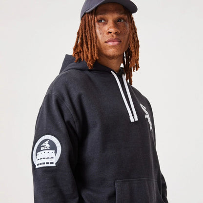 The Male model is wearing Chicago White Sox MLB Heritage Medium Grey Oversized Hoodie 6