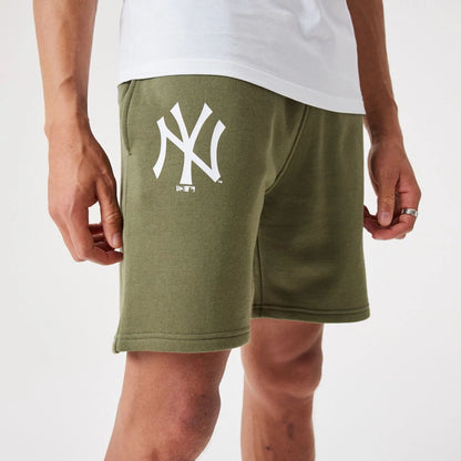 The Male model is wearing New York Yankees MLB League Essential Medium Green Shorts 3