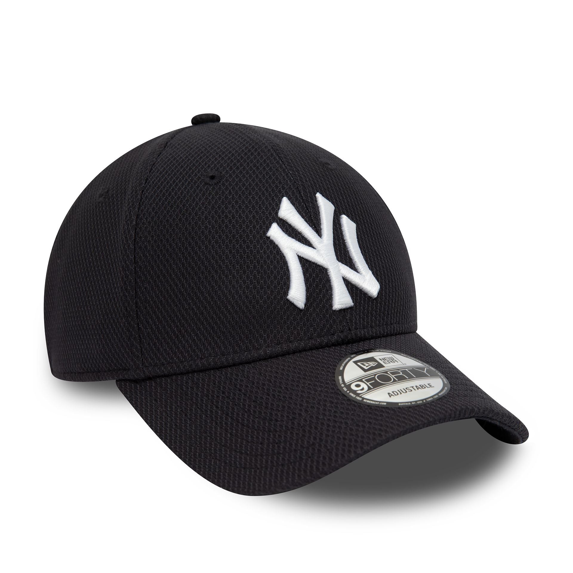 This is a New York Yankees Diamond Era Essential Navy 9FORTY Adjustable Cap 3