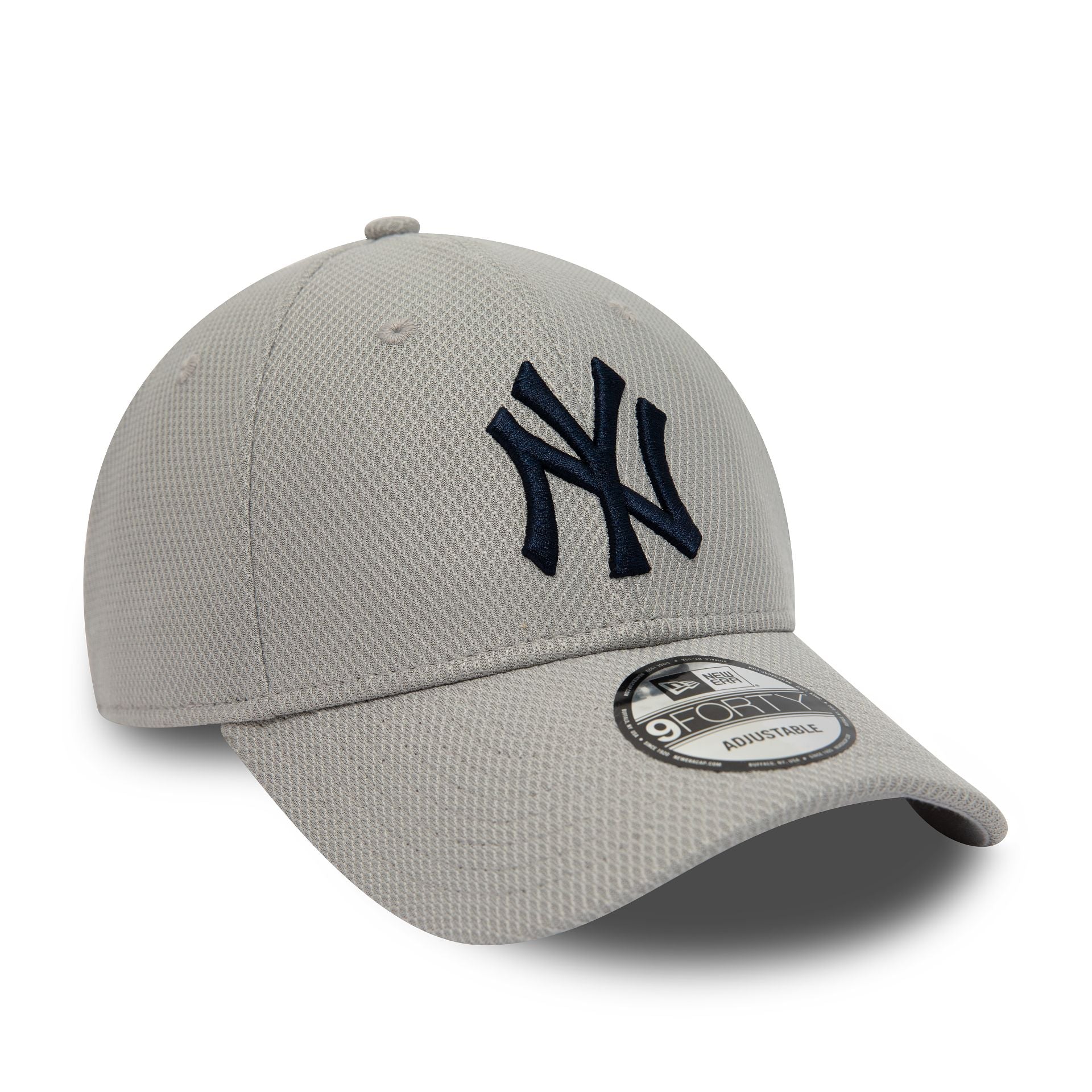 This is a New York Yankees Diamond Era Essential Grey 9FORTY Adjustable Cap 3