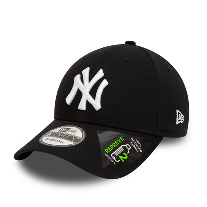 This is a New York Yankees Repreve League Essential Black 9FORTY Adjustable Cap 1