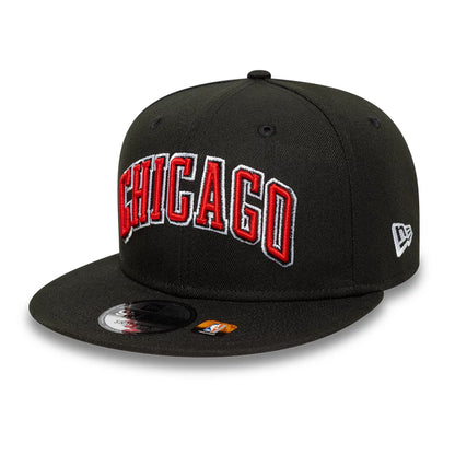 This is a Chicago Bulls NBA Statement Black 9FIFTY Snapback Cap 4