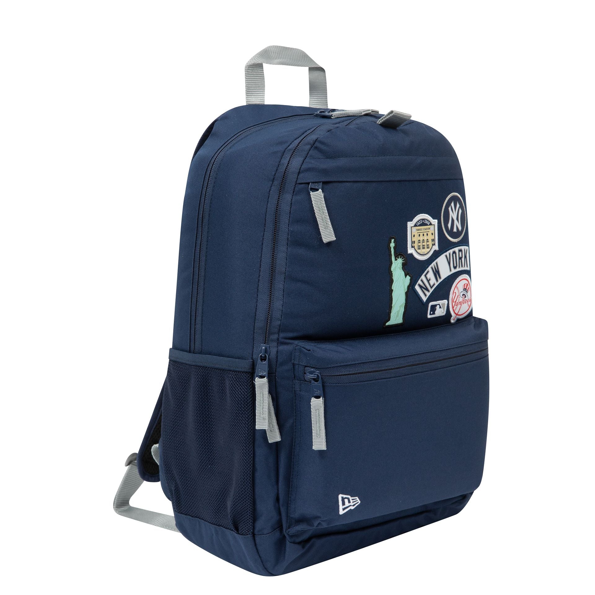 This is a New York Yankees MLB Patch Navy Delaware Backpack 2