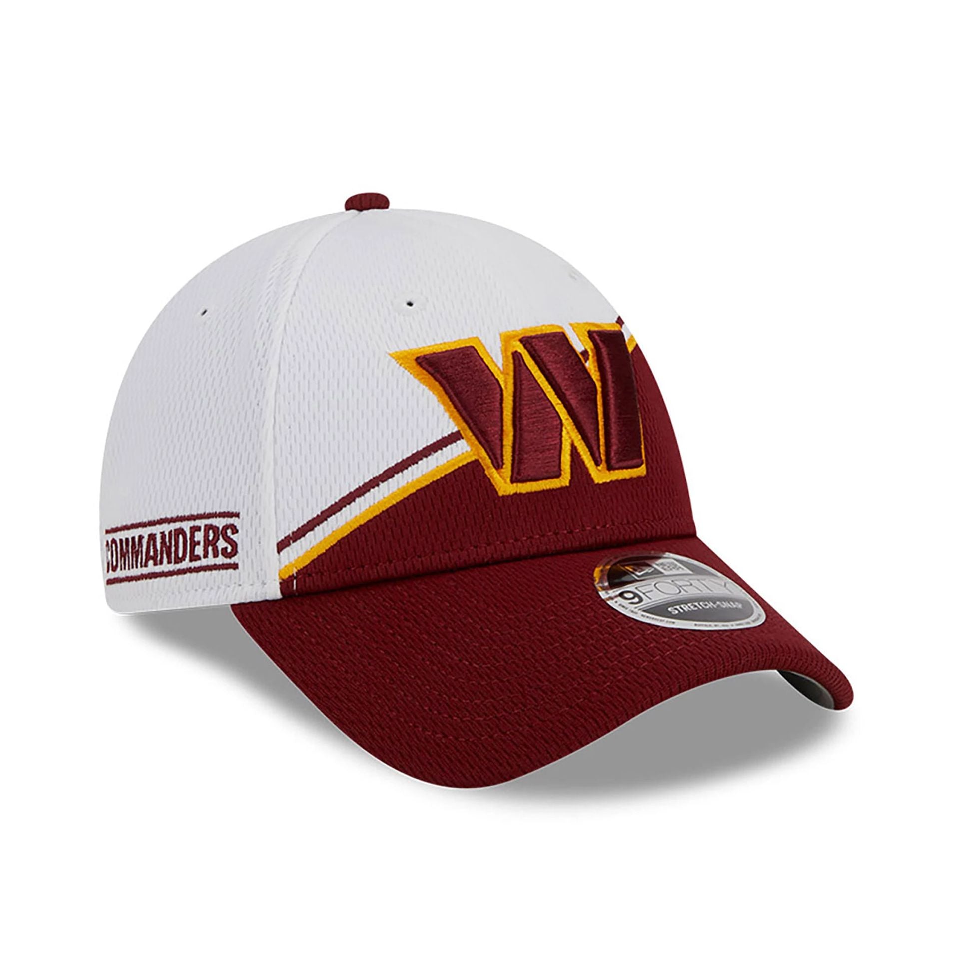 This is a Washington Commanders NFL Sideline 2023 White 9FORTY Stretch Snap Cap 2