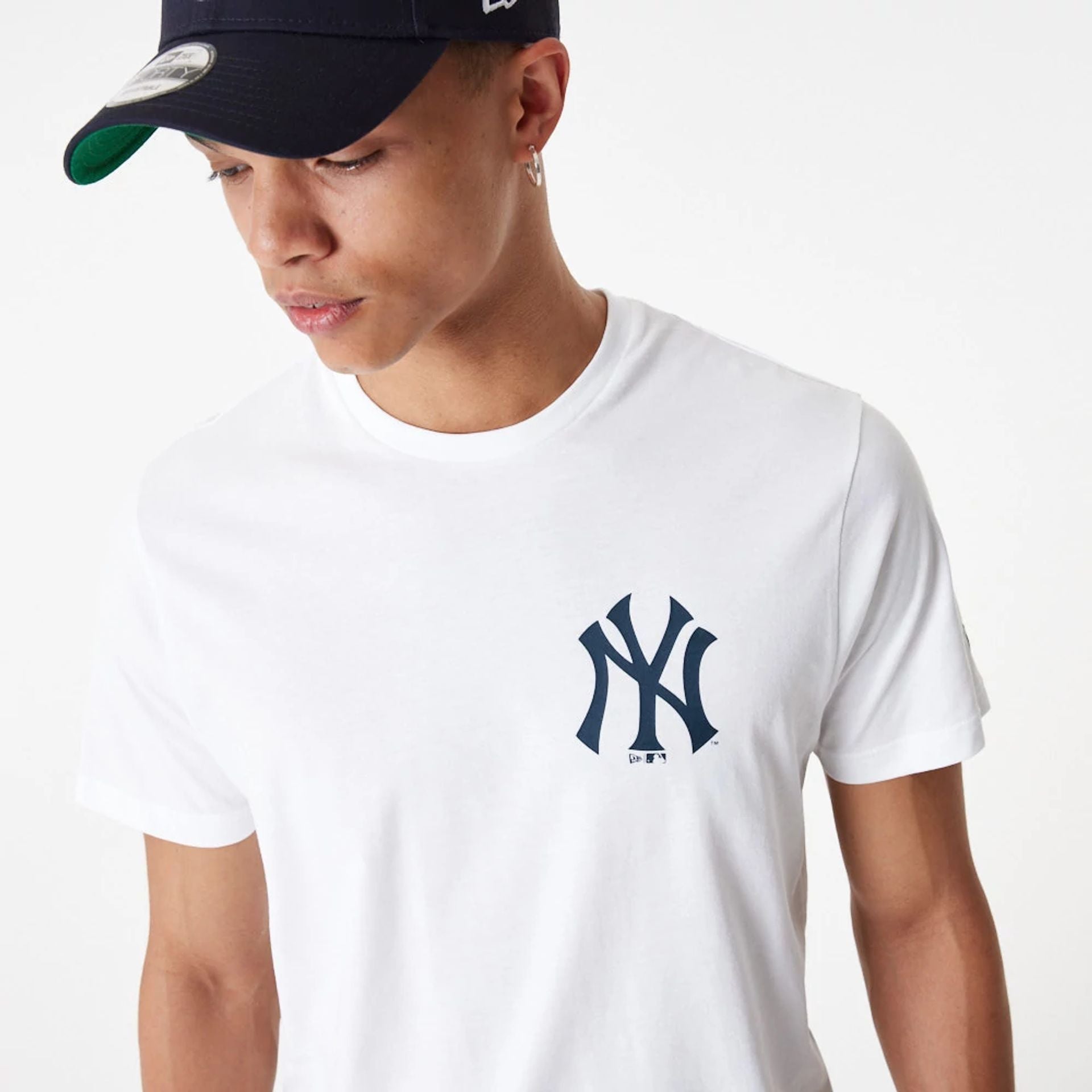 The Male model is wearing New York Yankees MLB City Graphic White T-Shirt 6