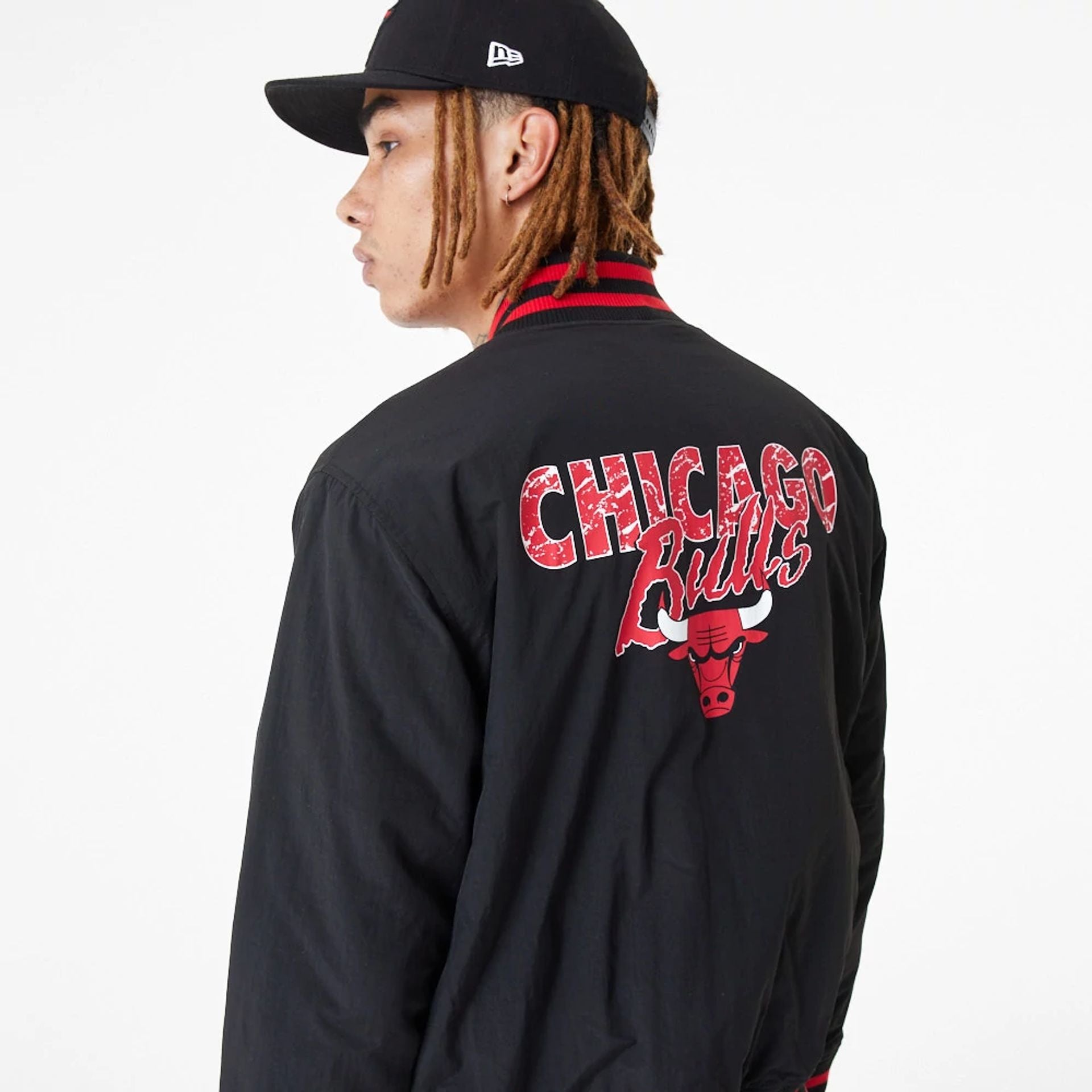 The Male model is wearing Chicago Bulls Team Script Black Bomber Jacket 6