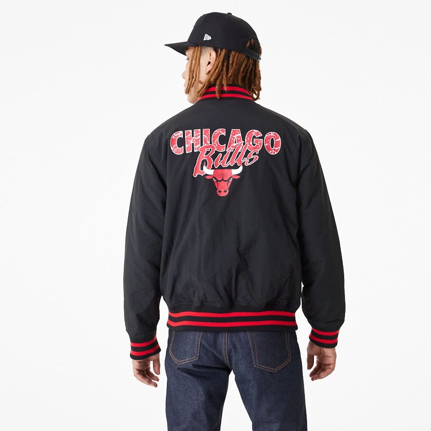 The Male model is wearing Chicago Bulls Team Script Black Bomber Jacket 2