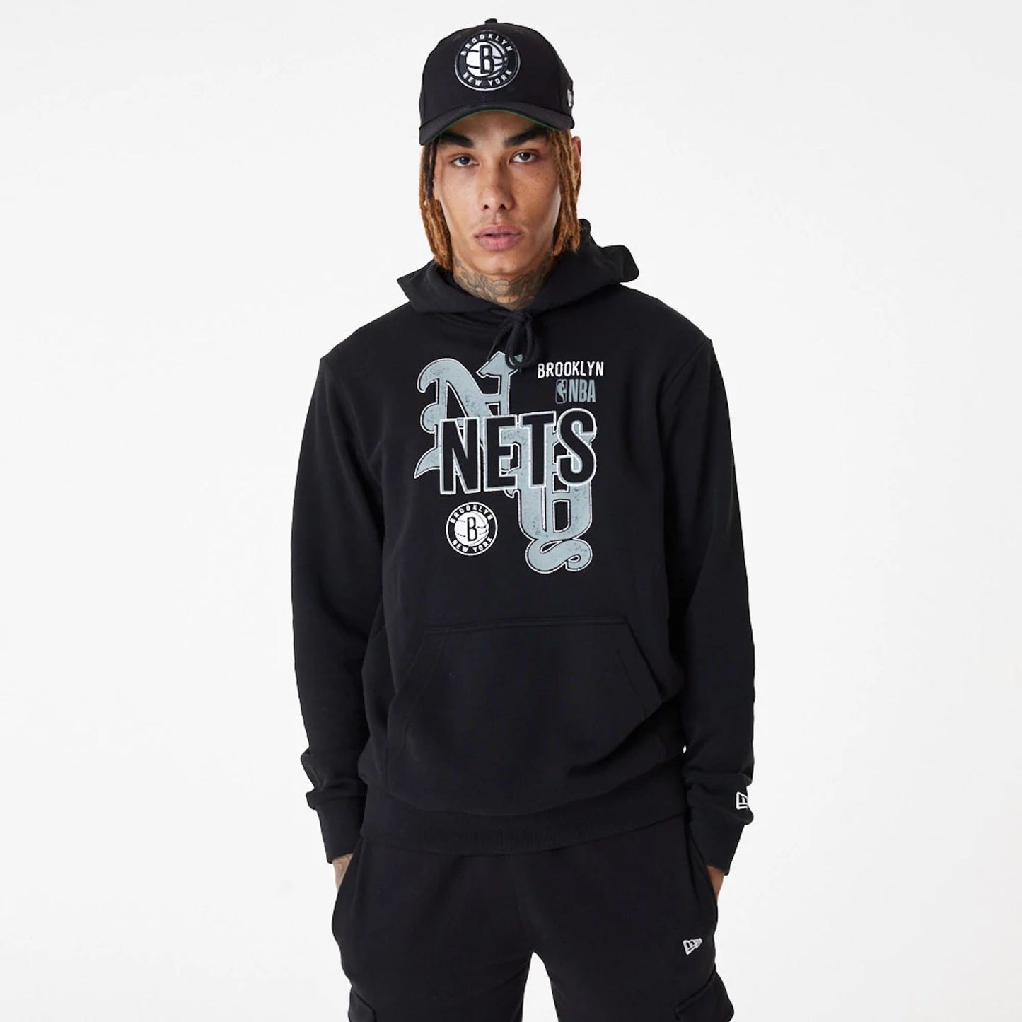 The Male model is wearing Brooklyn Nets NBA Team Graphic Black Pullover Hoodie 3