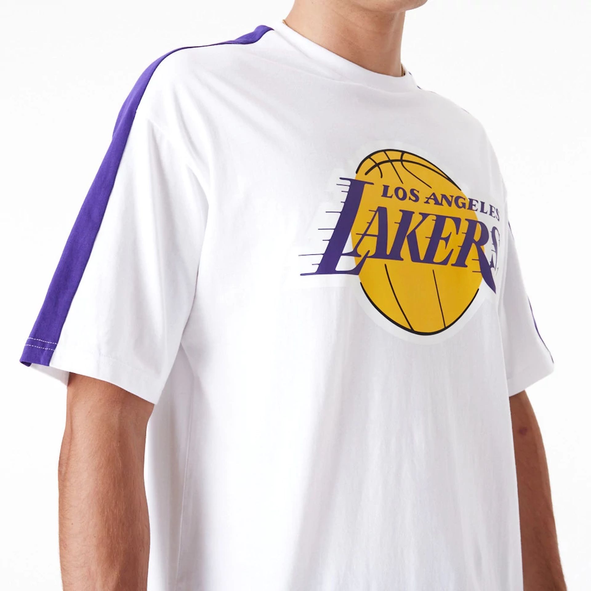 The Male model is wearing LA Lakers NBA Colour Block White Oversized T-Shirt 9