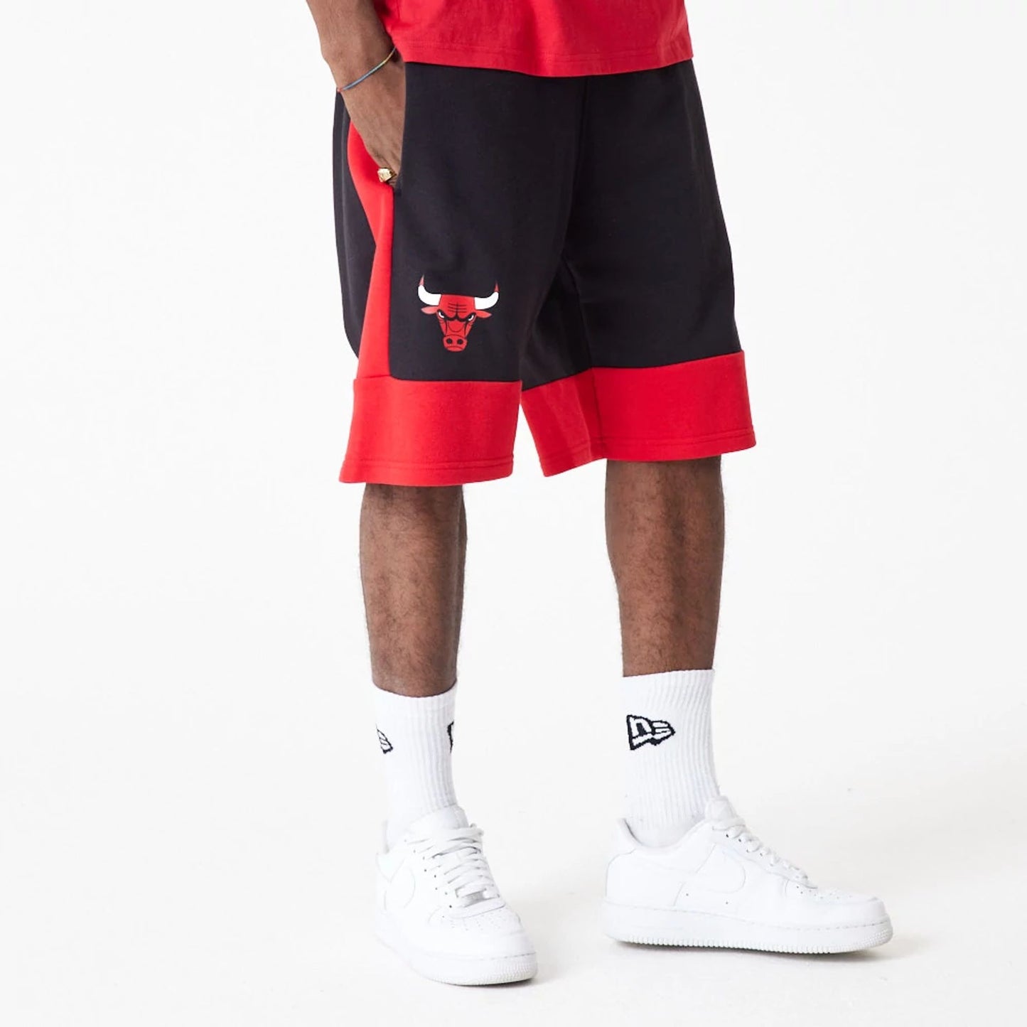 The Male model is wearing Chicago Bulls NBA Colour Block Black Shorts 7