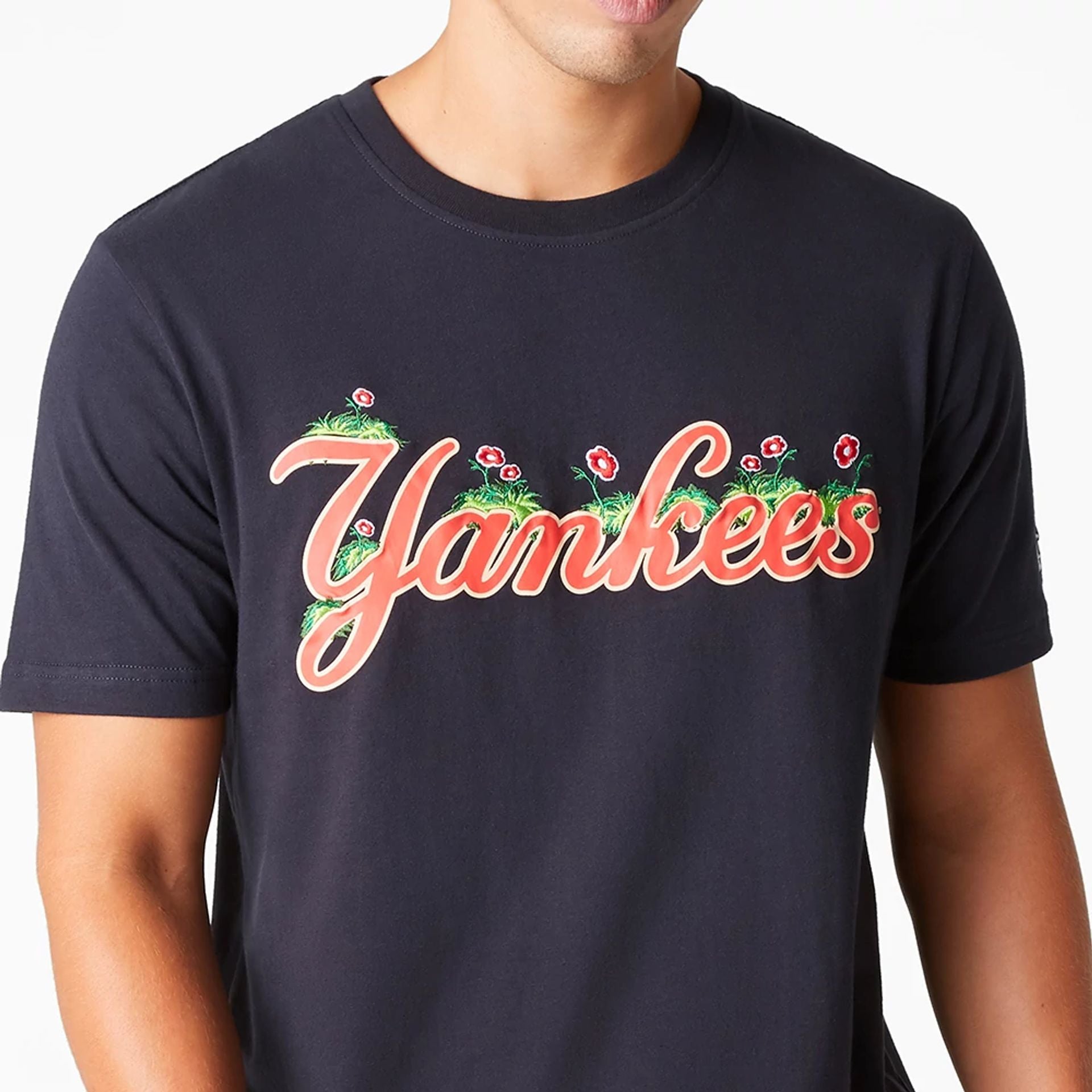 The Male model is wearing New York Yankees MLB Hook Up Navy T-Shirt 3