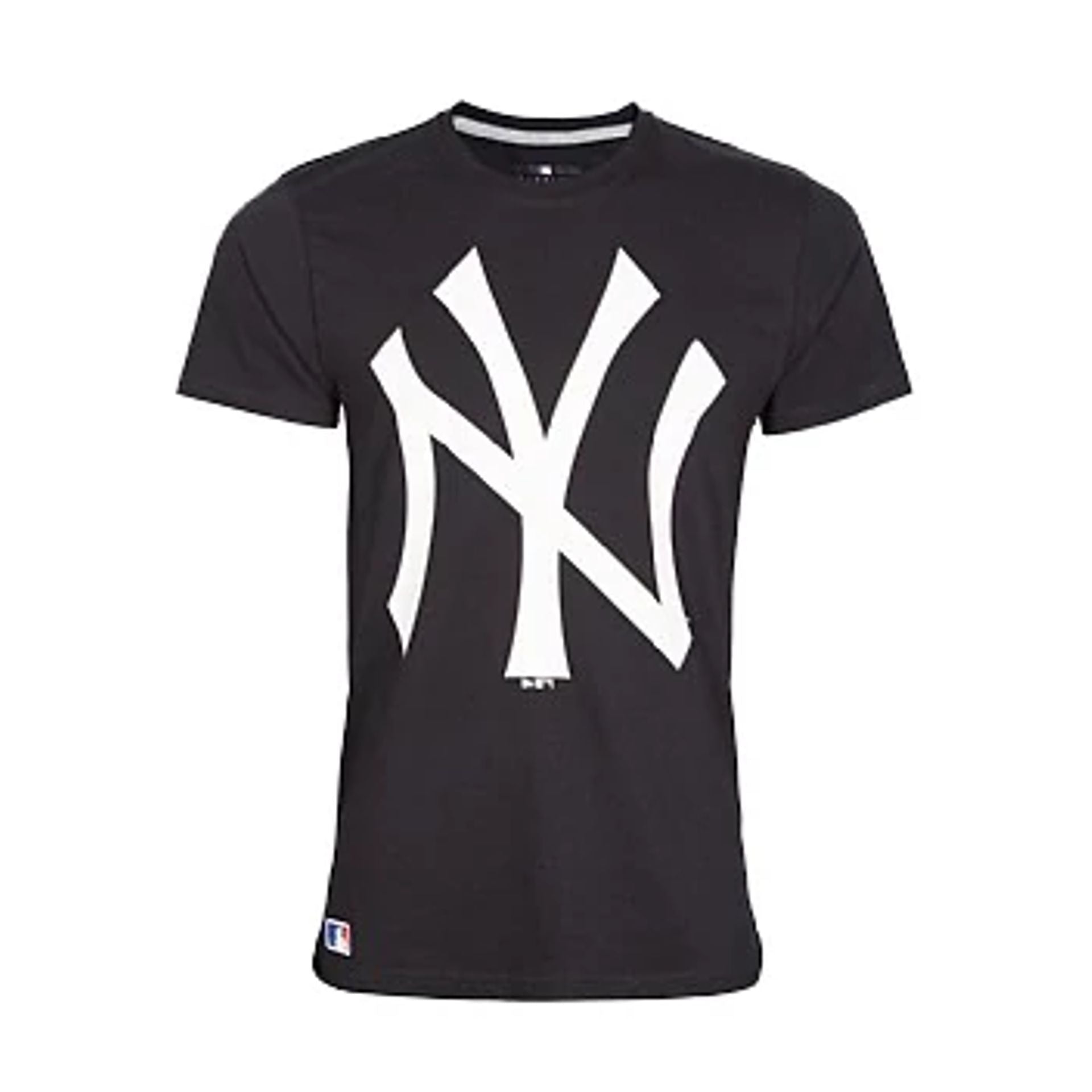 The Male model is wearing New York Yankees MLB Regular Navy T-Shirt 4