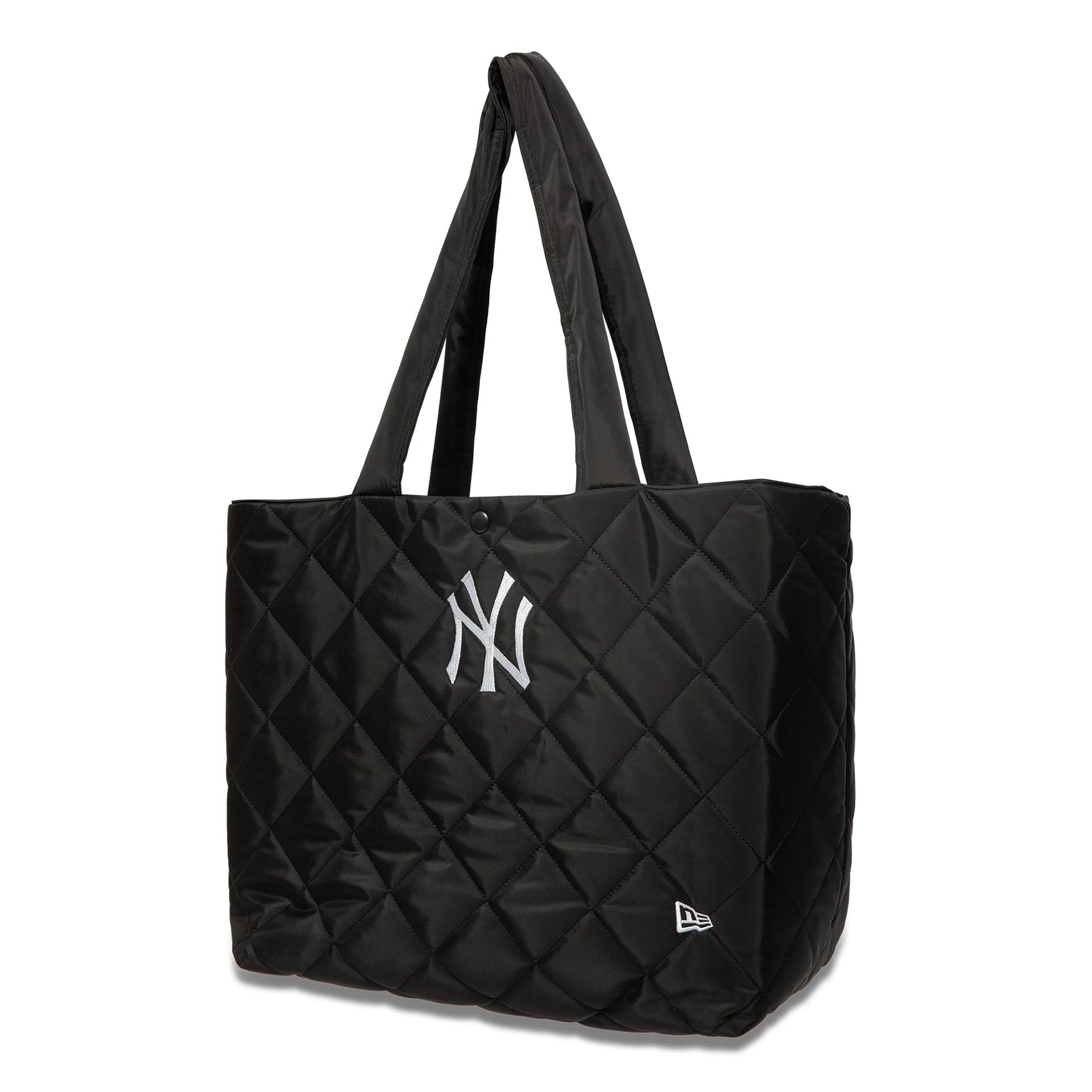 This is a New York Yankees Quilted Black Quilted Tote Bag 1