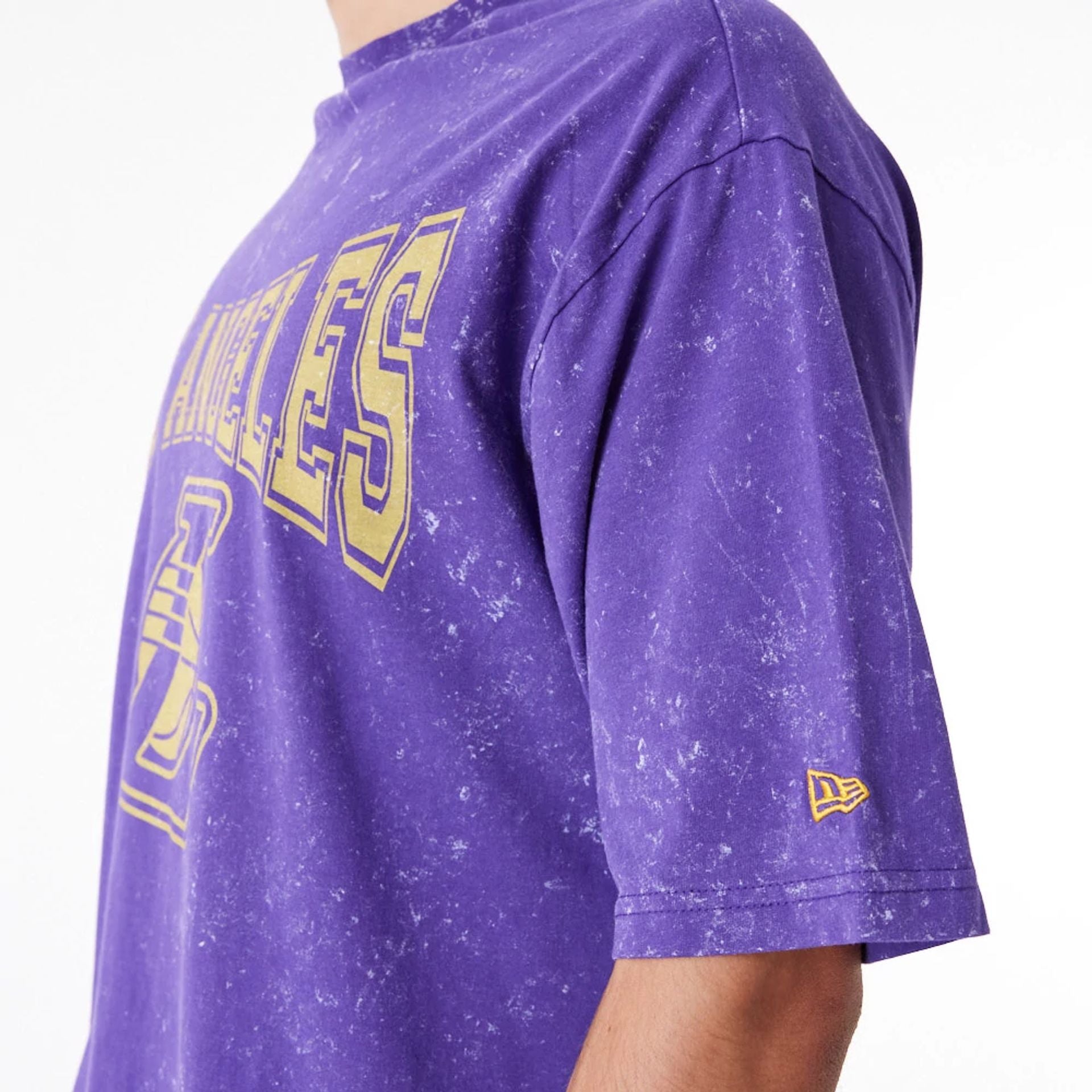 The Male model is wearing LA Lakers NBA Washed Purple Oversized T-Shirt 4