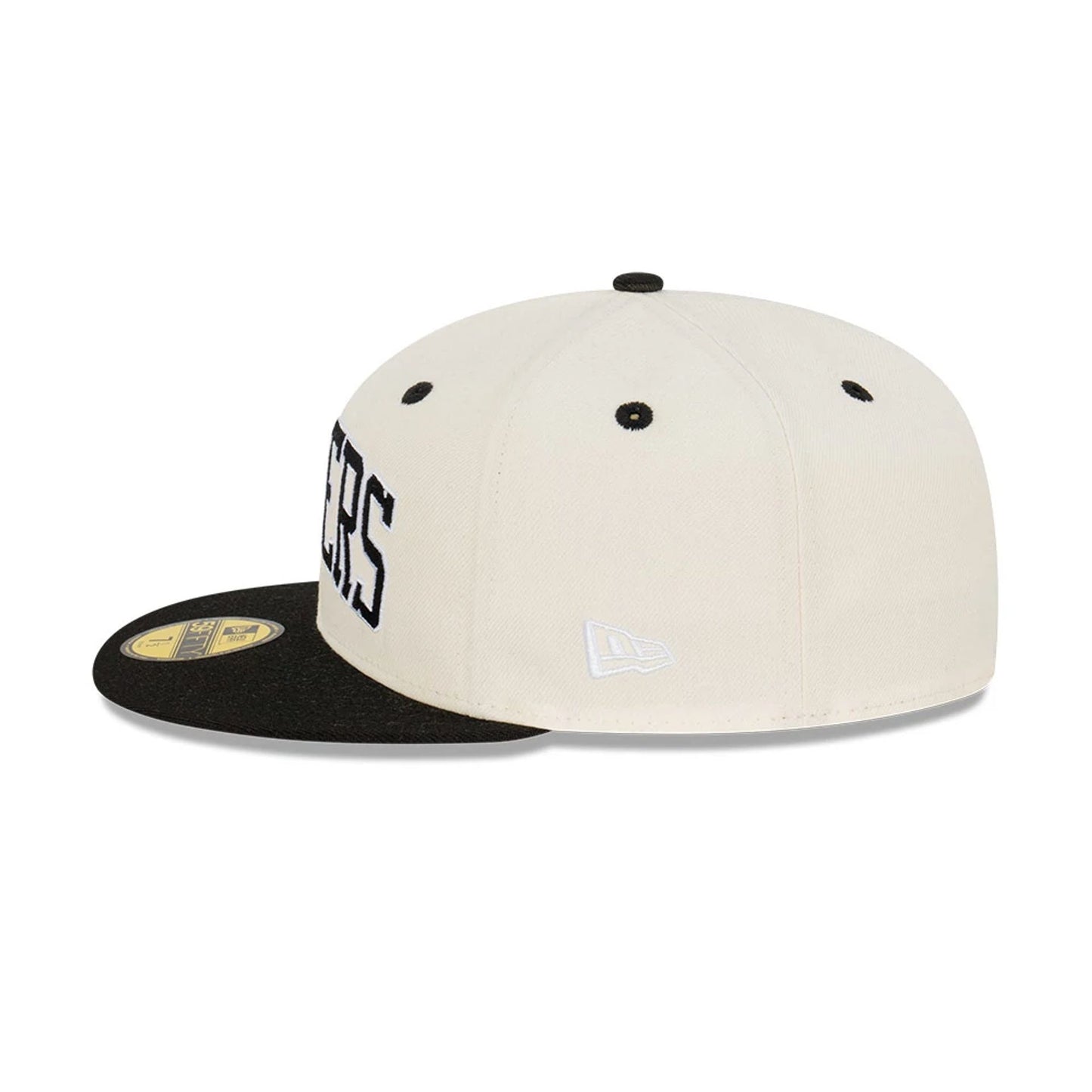 This is a Las Vegas Raiders Pack Chrome White 59FIFTY Fitted Cap 4