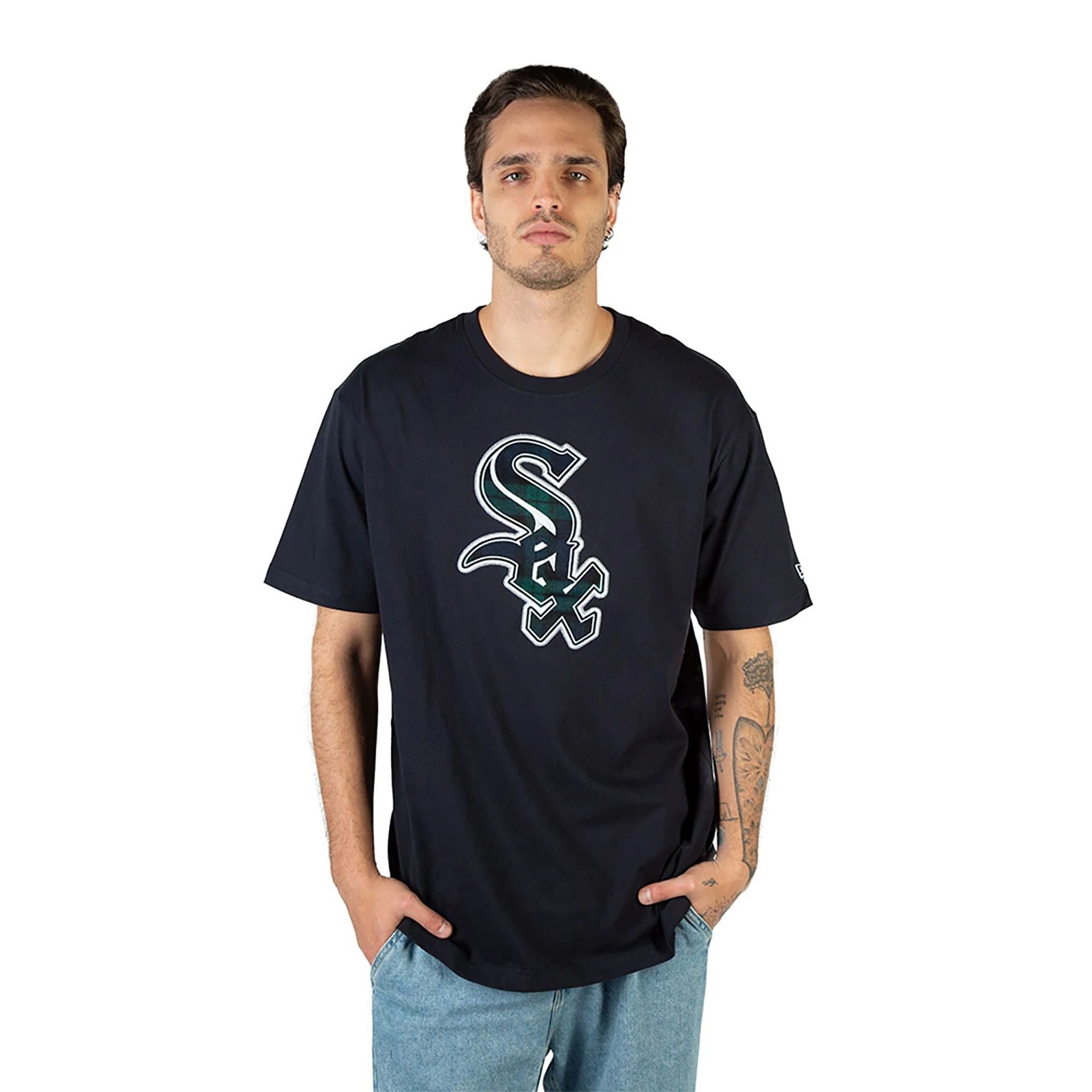 The Male model is wearing Chicago White Sox Black Watch Tartan Navy T-Shirt 1