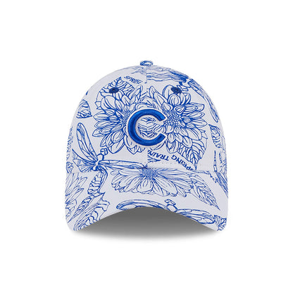 This is a Chicago Cubs Womens Spring All Over Print White 9TWENTY Adjustable Cap 4