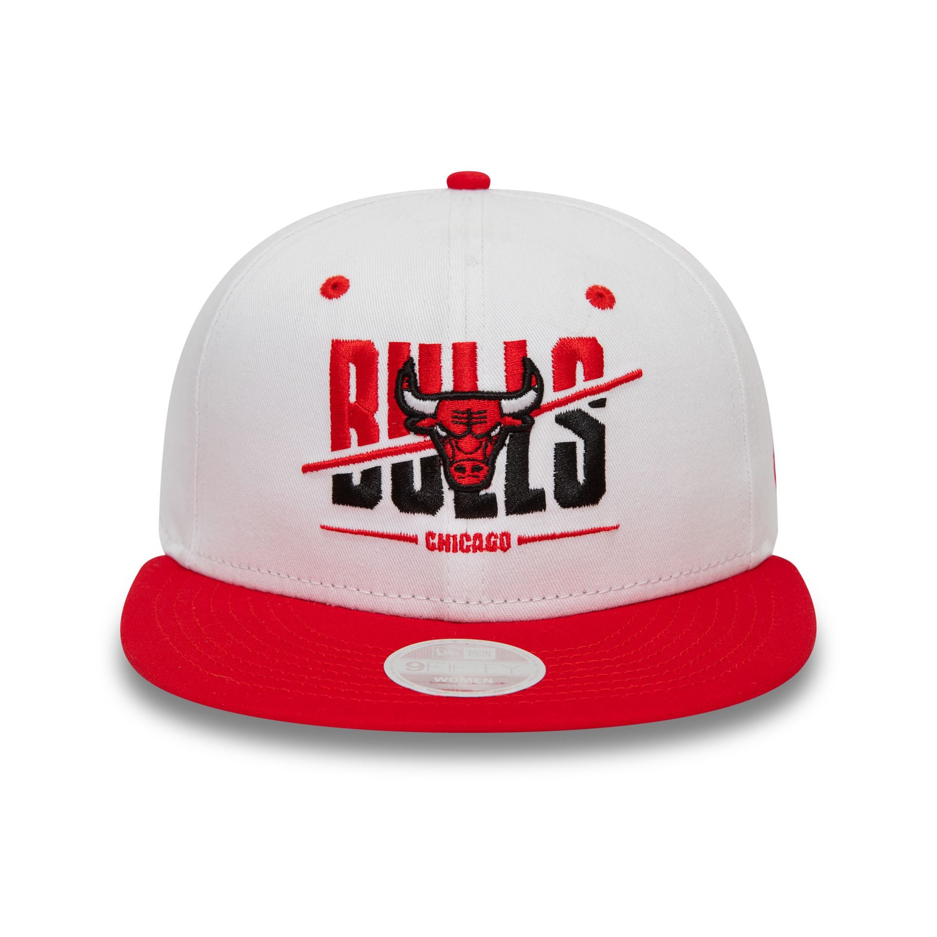 This is a Chicago Bulls Womens NBA White 9FIFTY Snapback Cap 2