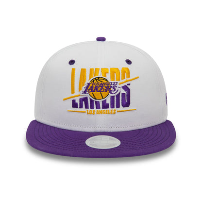 This is a LA Lakers Womens NBA White 9FIFTY Snapback Cap 2