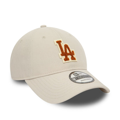 This is a LA Dodgers Boucle Stone 9TWENTY Adjustable Cap 4