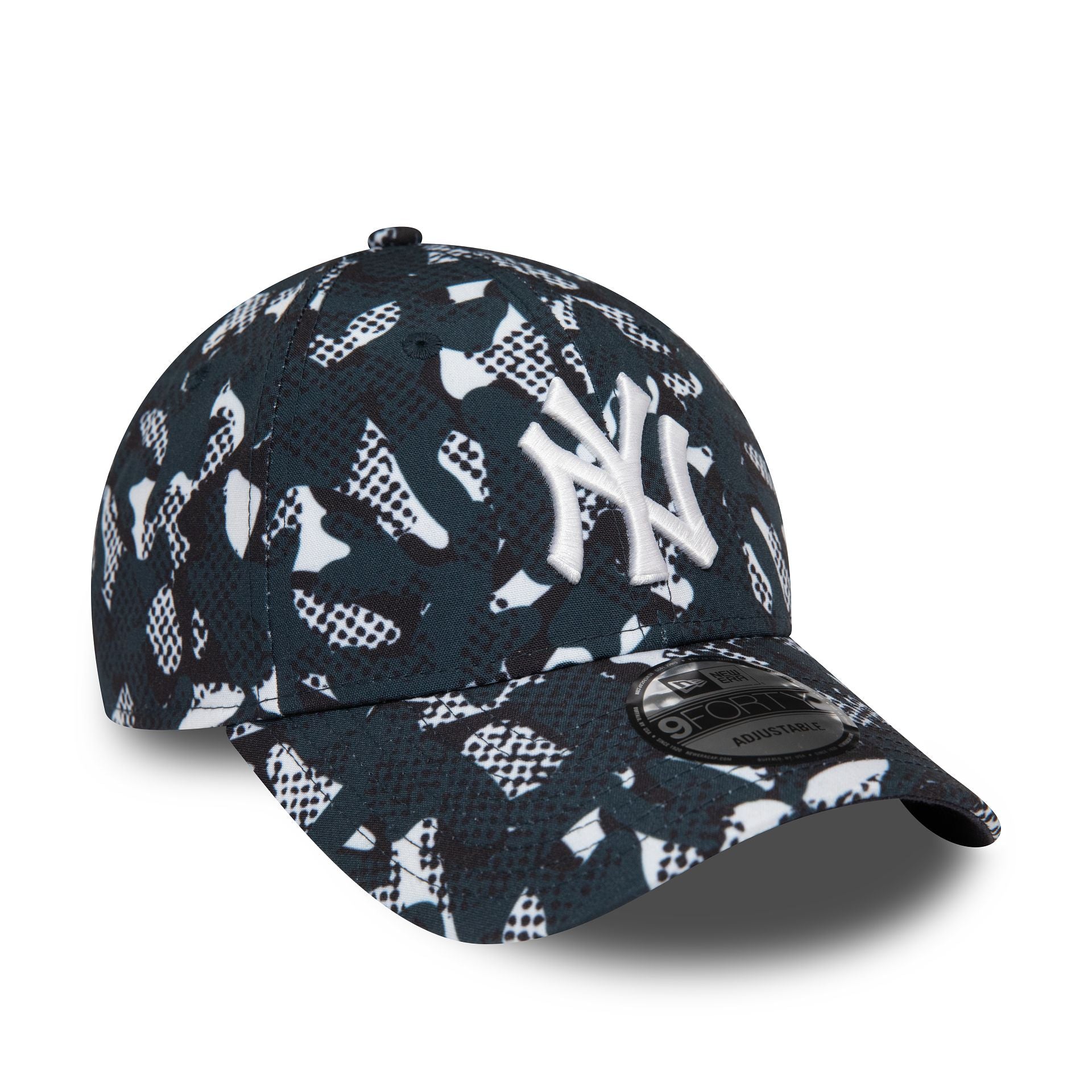 This is a New York Yankees MLB Seasonal Print Navy 9FORTY Adjustable Cap 3