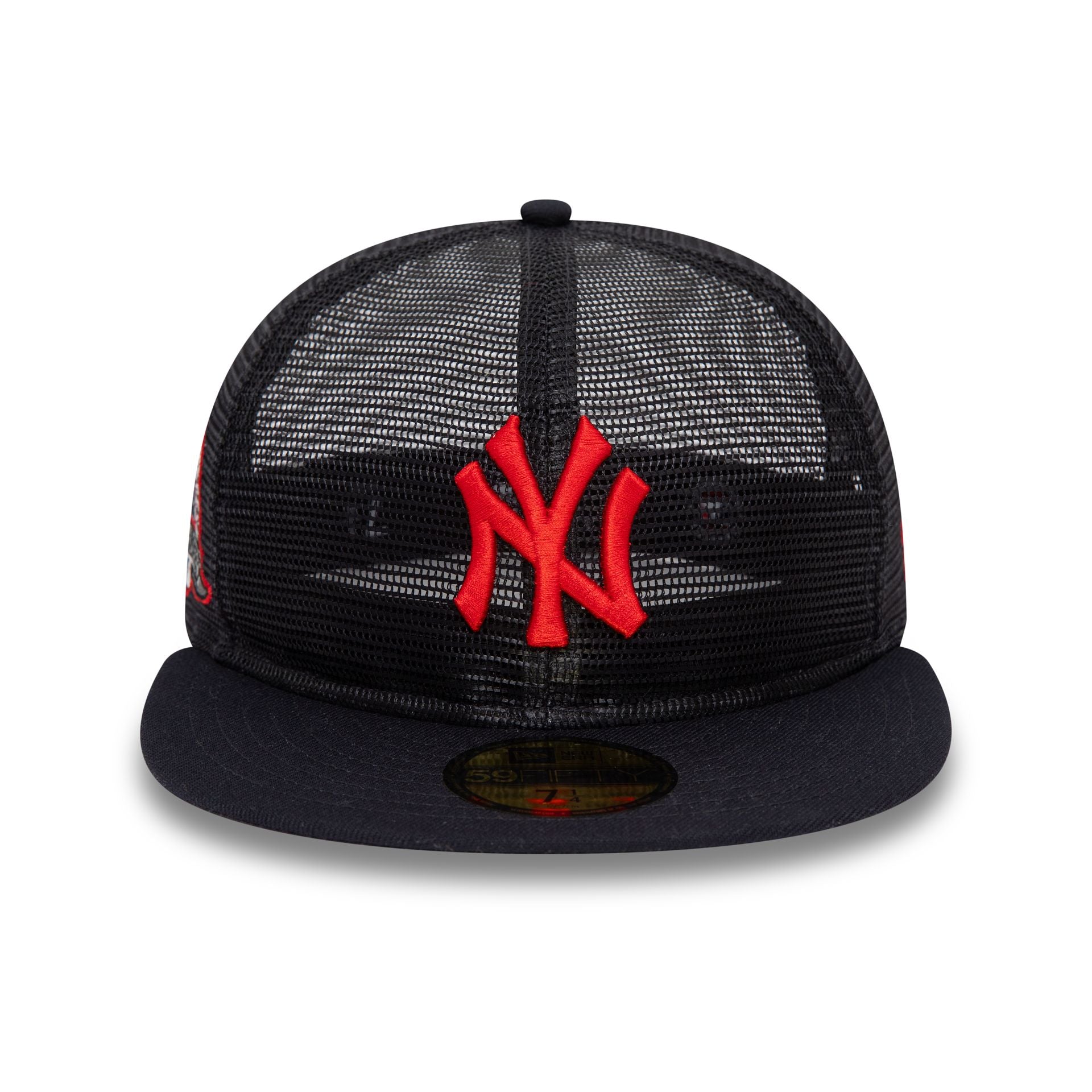 This is a New York Yankees MLB Mesh Patch Navy 59FIFTY Fitted Cap 2