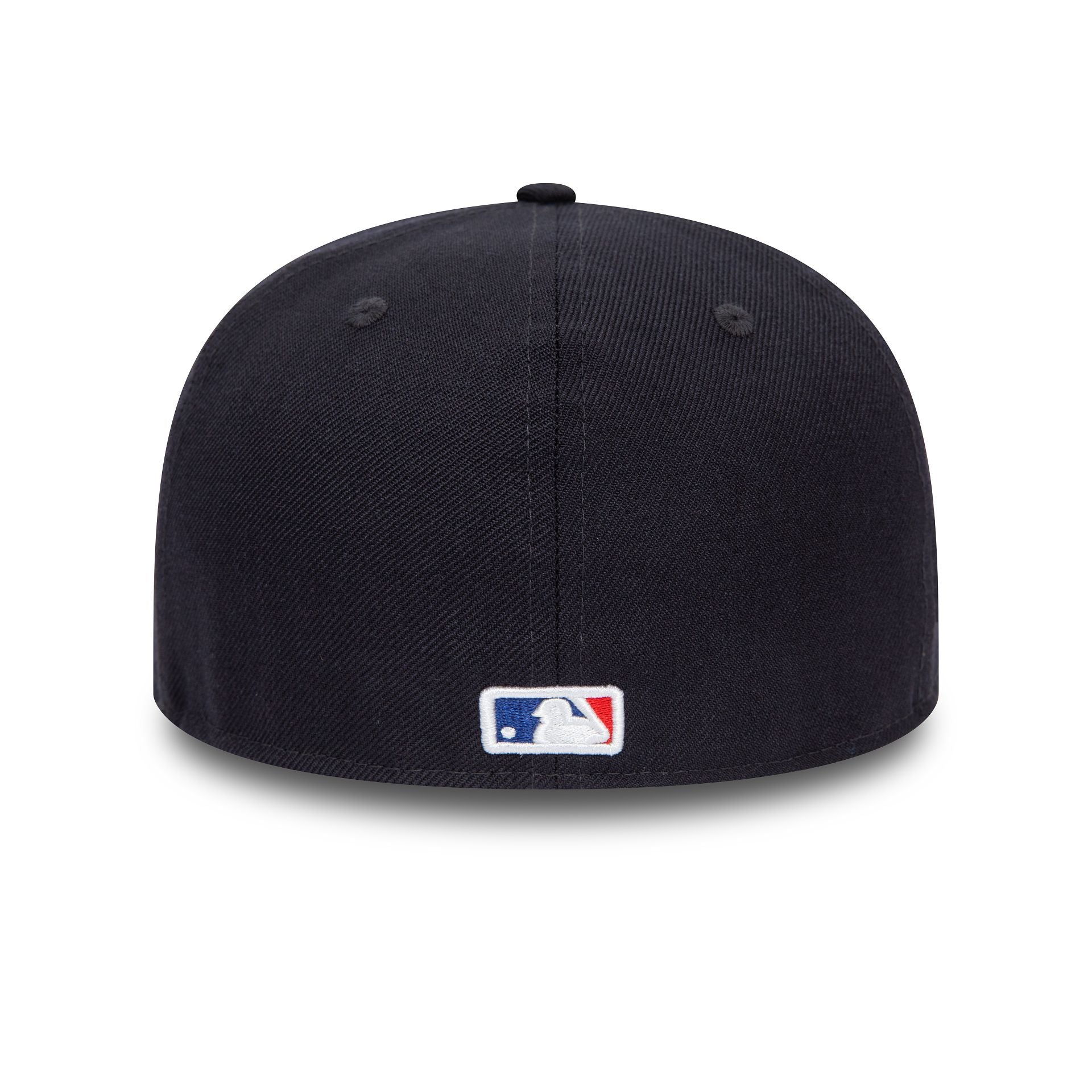 This is a New York Yankees MLB Icy Patch Navy 59FIFTY Fitted Cap 4