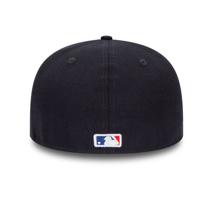 This is a New York Yankees MLB Icy Patch Navy 59FIFTY Fitted Cap 4